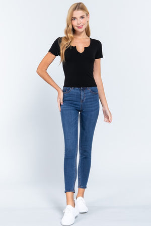rib knit short sleeve top with notched detail